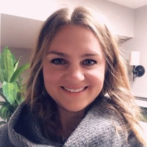 Meet your Posher, Anna